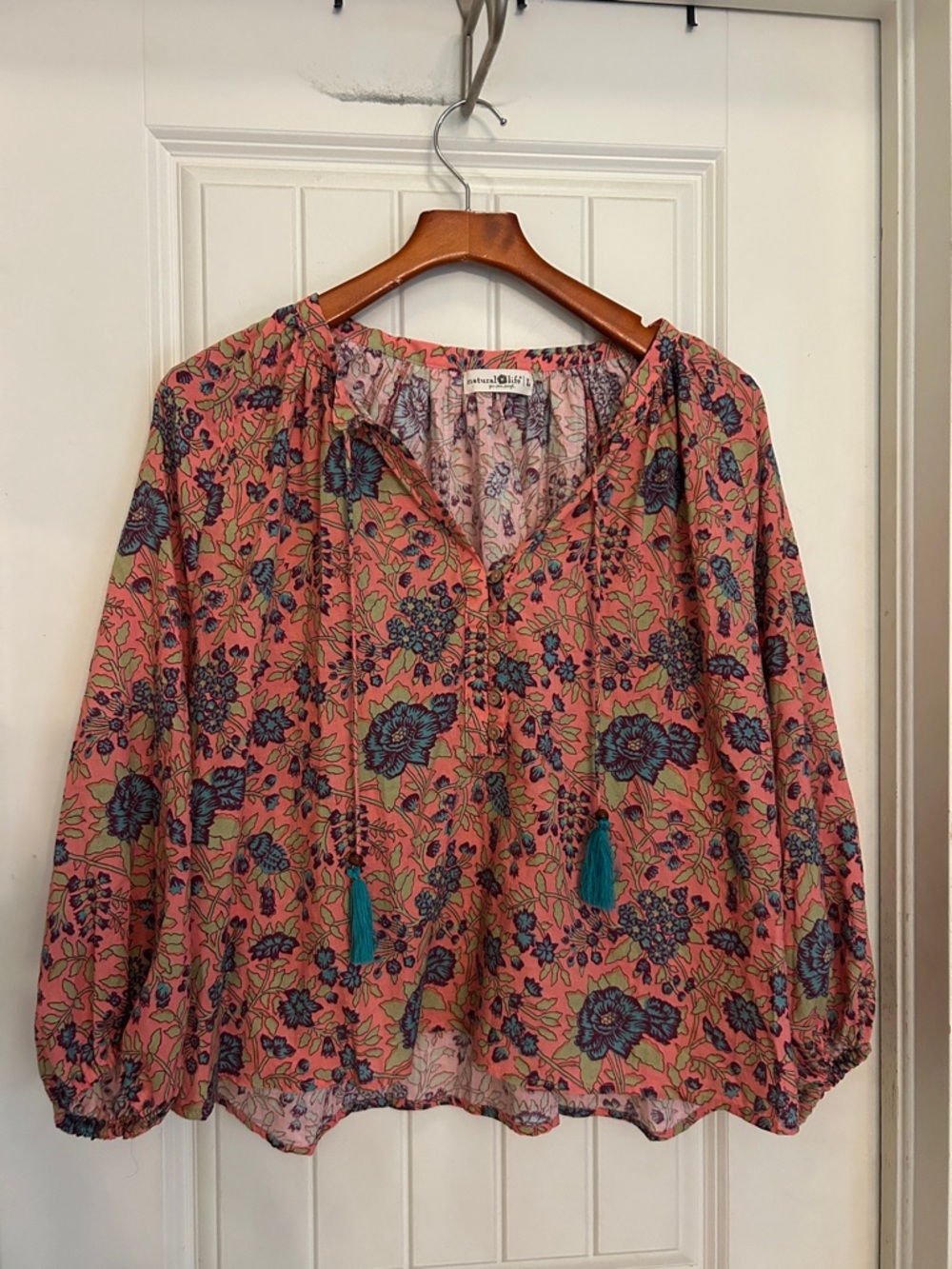 NATURAL LIFE  L Coral Pink Floral Peasant Blouse with Teal Accents
